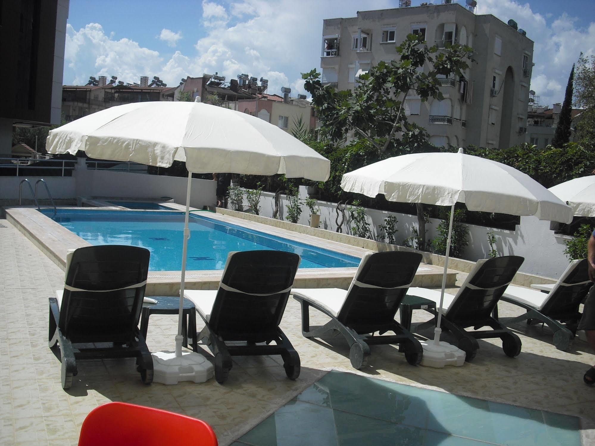 Arinna Park Hotel Antalya Buitenkant foto